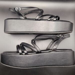 Chelsea Moreland Black Strappy Platform Sandals Size 9 Adjustable 752031/Mulan